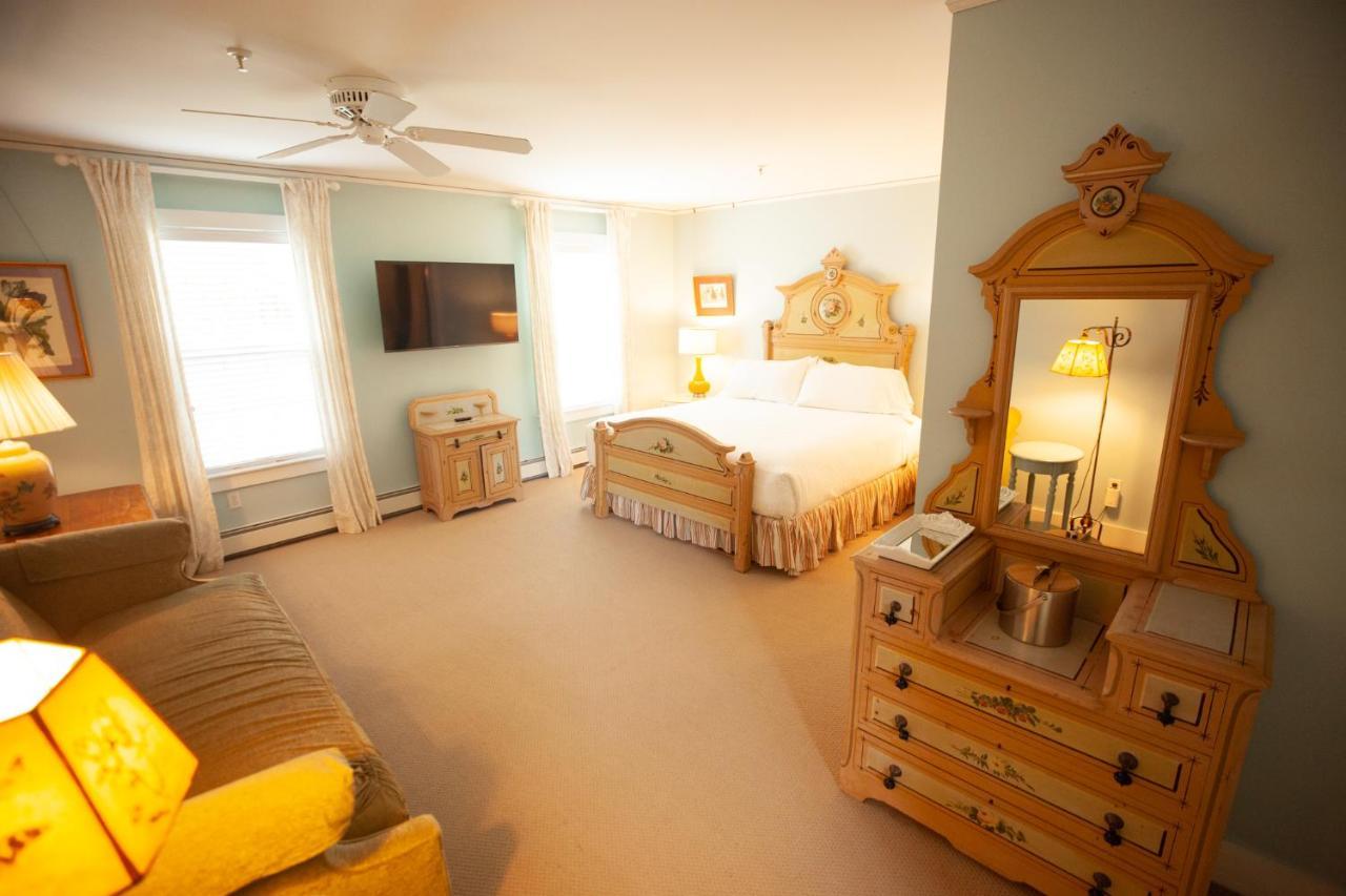 Yellow House Inn Бар Харбър Екстериор снимка