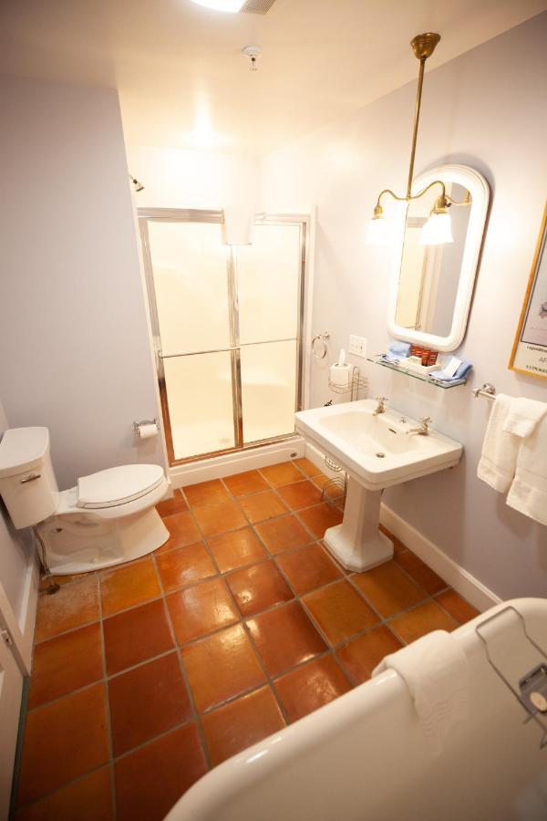 Yellow House Inn Бар Харбър Екстериор снимка